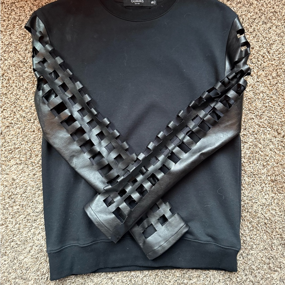 Glimms all Black Sweatshirt